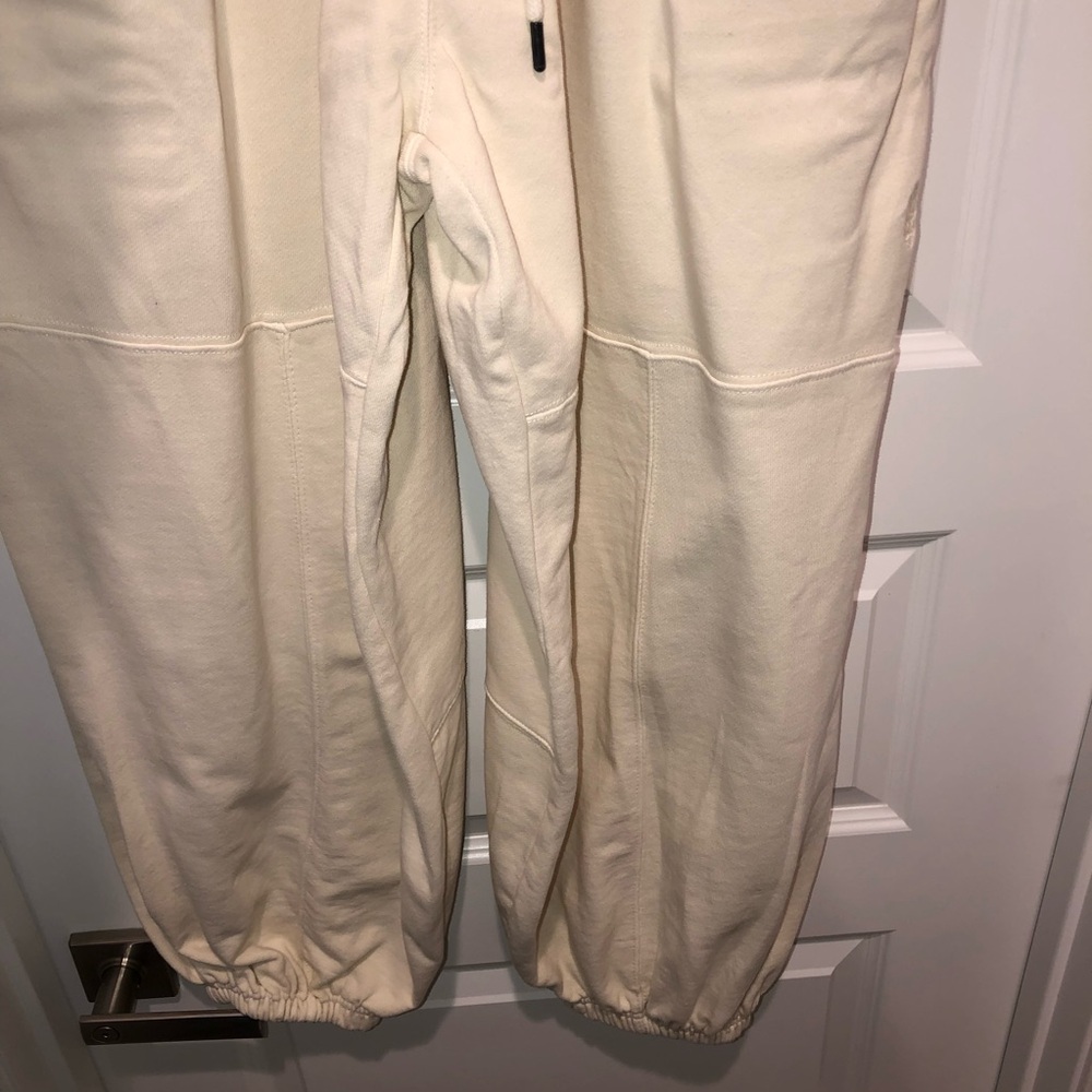 FP Movement by Free People Cream Throw And Go Onesie Jumpsuit Romper sz XS - Picture 7 of 9